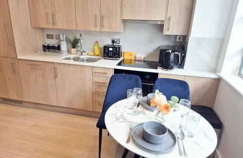St. Johns Wood Apartment | cozy Studio Apartment with Lift & FREE High-Speed Wi-Fi near Regent's Parkn