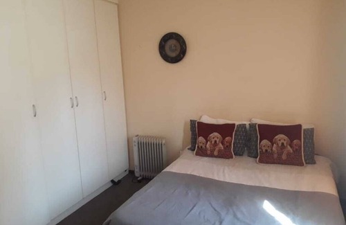 Greater Johannesburg Metropolitan Area Apartment | Cozy studio apartment