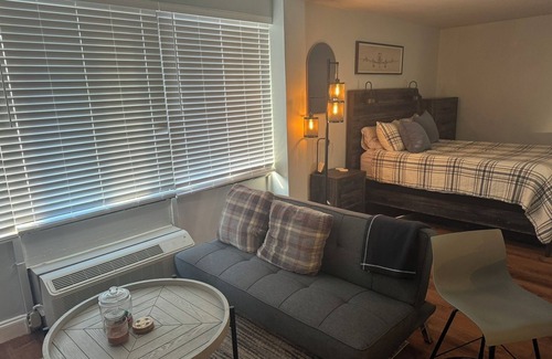 Fort Sanders Apartment | Cozy Studio Apt on UTK Campus and Ft Sanders