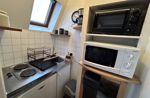 La Roche-Posay Apartment | Cozy studio downtown, near thermal baths