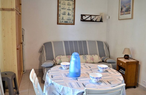 Cavaliere Apartment | Cozy Studio for 2 with Garden, Near Beach, Parking, and Free Summer Shuttle in Cavalaire