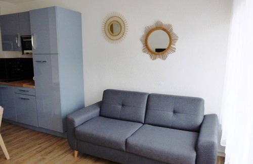 Arette Apartment | Cozy Studio for 4 with Balcony, Ski-In/Ski-Out Access, Free Parking, and Ski Locker