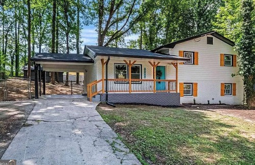 Church Street Apartment | Cozy studio in awesome Atlanta with WiFi, AC