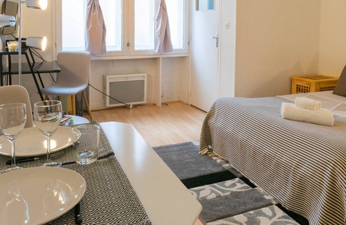 Thabor - Saint-Helier Apartment | Cozy studio Le Châteaudun