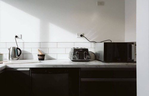 Rewa Villa | Cozy Studio Near New Plymouth Beaches