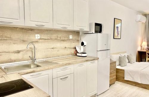 Stara Zagora Apartment | Cozy Studio next to State Opera with Work Space