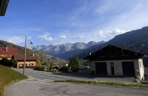 Le Grand-Bornand Apartment | Cozy studio with balcony, bus stop at 50m