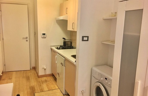 Historic Center Apartment | Cozy studio,Wifi,kitchen and bath!