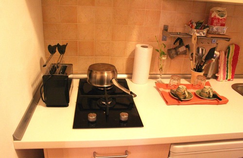 Historic Center Apartment | Cozy studio,Wifi,kitchen and bath!