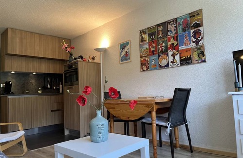 Villard-de-Lans Apartment | Cozy Studio with Balcony near Ski Slopes and Town Center - Sleeps 4