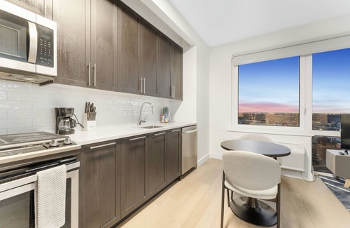 Queens Apartment | Cozy studio with fitness room, WiFi in lovely Queens