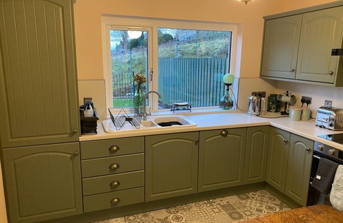 Ogden House | Cozy & Stylish 2-Bedroom house