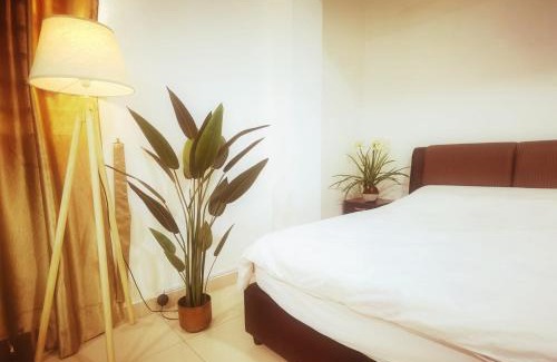 Melayu House | Cozy Suite for 2-6 pax near Kek Lok Si, Penang Hill, Sunshine Central