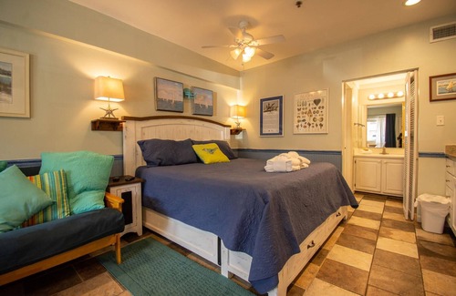 Saint Helena Island Resort | Cozy Suite just Steps from Beach Club, Sandbar, Tennis, & Beaches