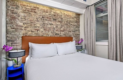 South Beach Hotel | Cozy Suite Steps from San Francisco’s Waterfront, Shopping & Dining