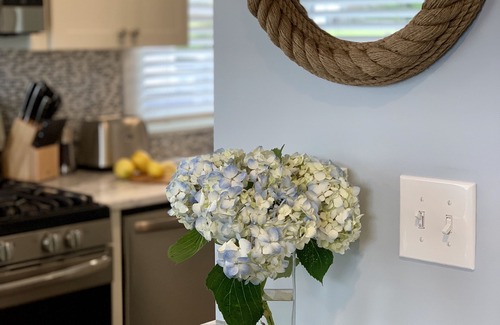 Point Judith House | Cozy Summer Cottage minutes from Narragansett Beaches