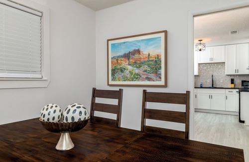 Euless House | Cozy Summer Duplex with Yard, Parking & Fast Wi-Fi