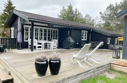 Hals House | Cozy Summer House Close To Bisnap Beach