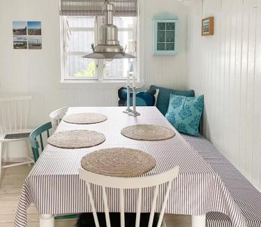 Hals House | Cozy Summer House Close To Bisnap Beach
