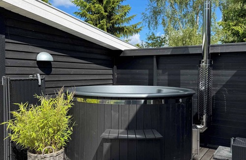 Togeholt Villa | Cozy summer house near beach and nature