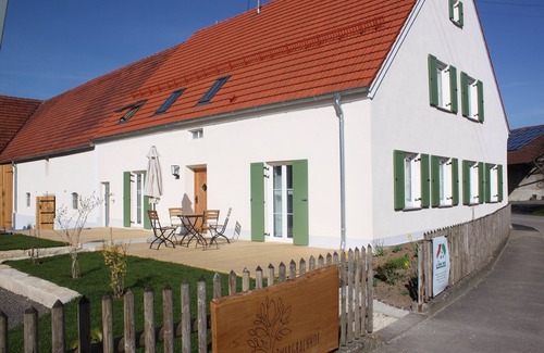 Haunsheim Apartment | Cozy three-room apartment "Max" (90sqm) for up to 4 people