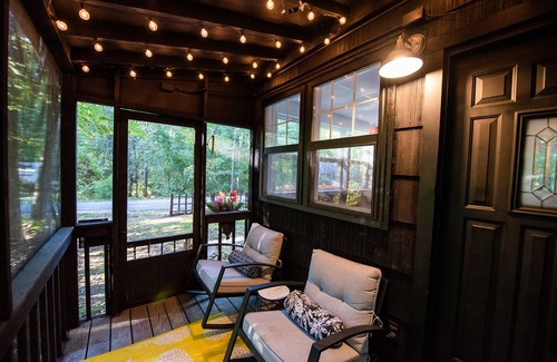 Lebanon Cottage | Cozy Time Cottage Lake Williams, CT