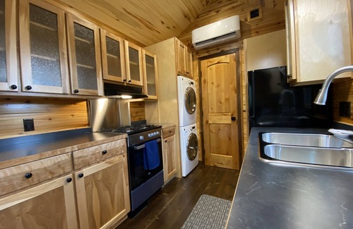 Lakeside House | Cozy Tiny Home near Flathead Lake #NoBadDaysLakeside