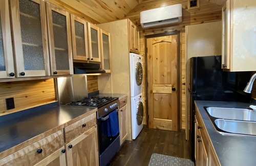 Lakeside House | Cozy Tiny Home near Flathead Lake #NoBadDaysLakeside
