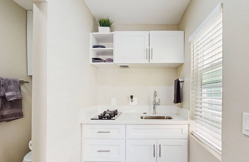Perris Apartment | Cozy Tiny Home with shared pool, hot tub and grilling area!
