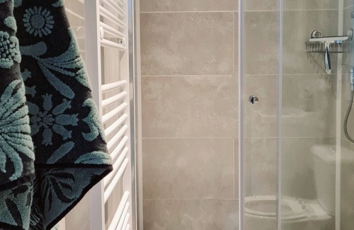 Nunspeet House | Cozy tiny house tucked away in the woods