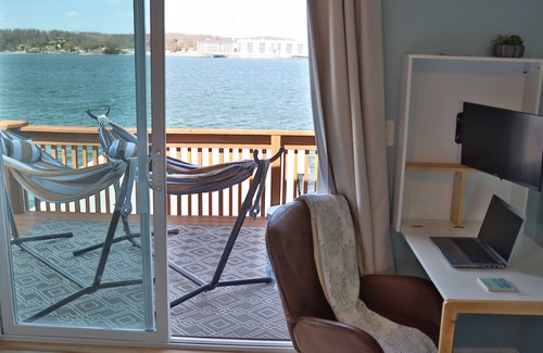 Lake Ozark Condo | Cozy top floor condo with fireplace and panoramic view of the main channel