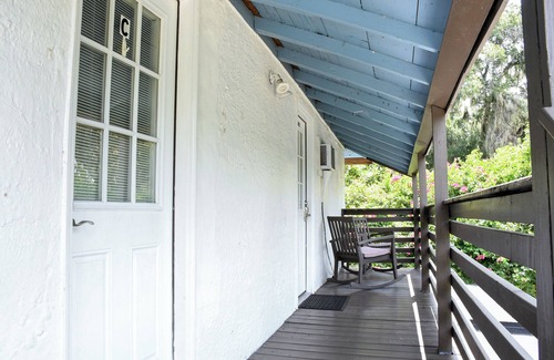 Winter Haven Apartment | Cozy Touch Apartment C near LakeLand & Legoland