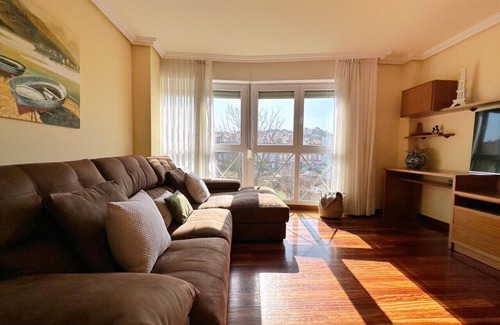 Somo Apartment | Cozy Tourist Apartment in Somo, Ideal for Families.