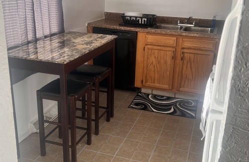 Warrensville Heights Apartment | Cozy townhouse.