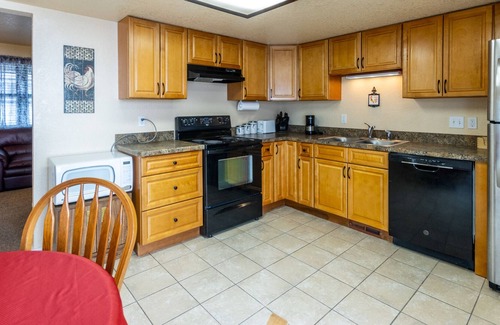 Billings House | Cozy townhome minutes from all Billings has to offer!