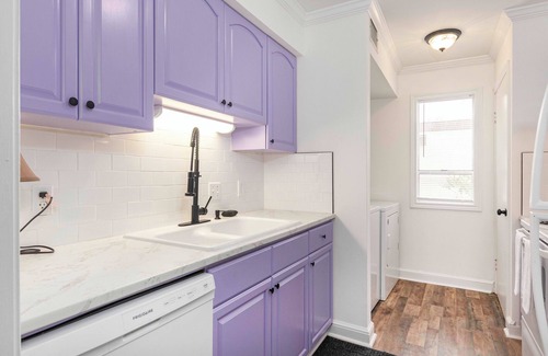 Lafayette House | Cozy townhouse minutes from Downtown Lafayette, LA