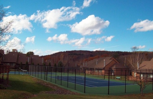 Windham House | Cozy townhouse steps away from Windham Mountain- zip code 12496