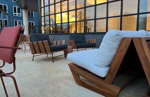 East Nashville House | Cozy Trendy Hideaway for Art Lovers in East Nashville – Pure Creativity! 4 Units