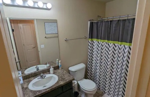 North Central Omaha House | Cozy Turnbridge Home