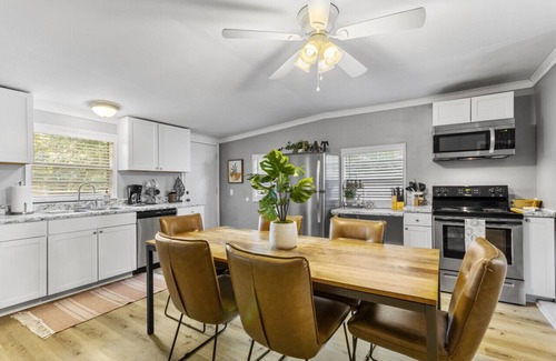 Southeast Pensacola Apartment | Cozy two bedroom duplex, free parking onsite, close to shopping