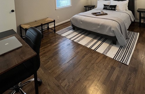 Covington House | Cozy two bedroom home with convenient access to downtown Covington!