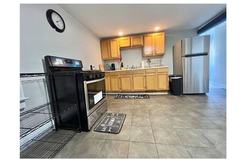 Dwight Apartment | Cozy Two Bedroom Stay In Downtown New Haven!