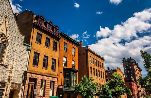 Mount Vernon Hotel | Cozy Up in Baltimore: Artistic Boutique Hotel with Karaoke Rooms & Valet Parking