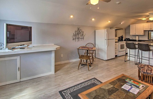 East Wakefield Apartment | Cozy & Updated Apt Near Lake Winnipesaukee!