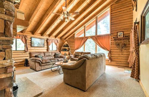 Meadow View Heights House | Cozy Utah Cabin with Deck and Fire Pit!