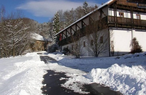 Schwarzach Apartment | Cozy vacation apartment (80sqm) with access to the courtyard