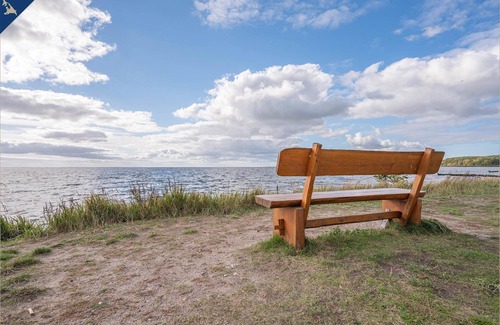 Koserow Apartment | Cozy vacation apartment in Koserow with terrace - only 350 m to the sea