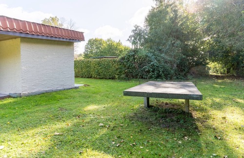 Lubkow House | Cozy vacation bungalow near Binz with terrace, barbecue & large property