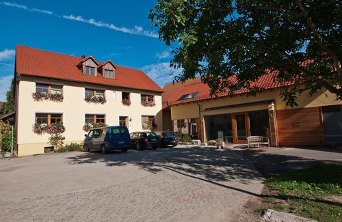 Markt Taschendorf Apartment | Cozy vacation apartment (63m2) in the heart of Franconia for up to 6 people