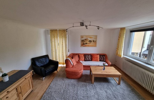 Diedesheim House | Cozy vacation home with terrace. 5 minutes from the train station.